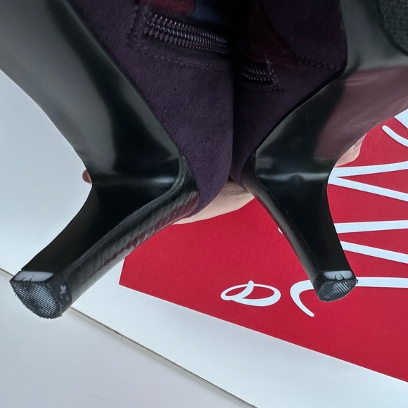 6M Impo Purple Faux Suede Tall Shaft Heeled Boots *Worn Once* + Box EUC - Picture 6 of 11